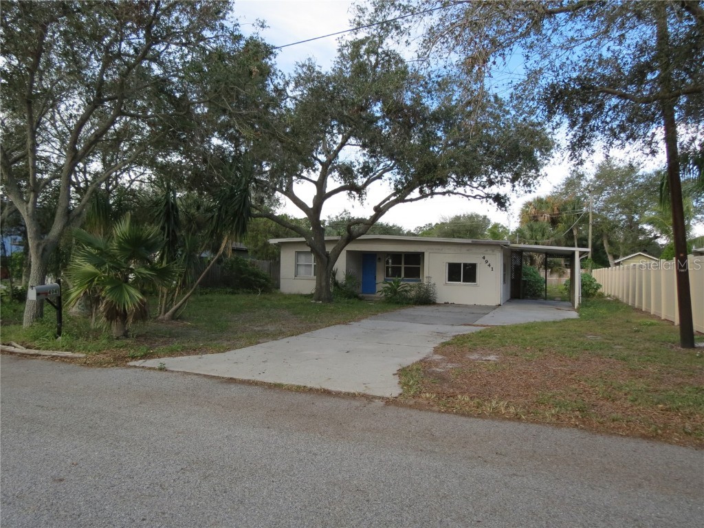 4941 Remington Drive Sarasota FL 34234 A4555553 image1