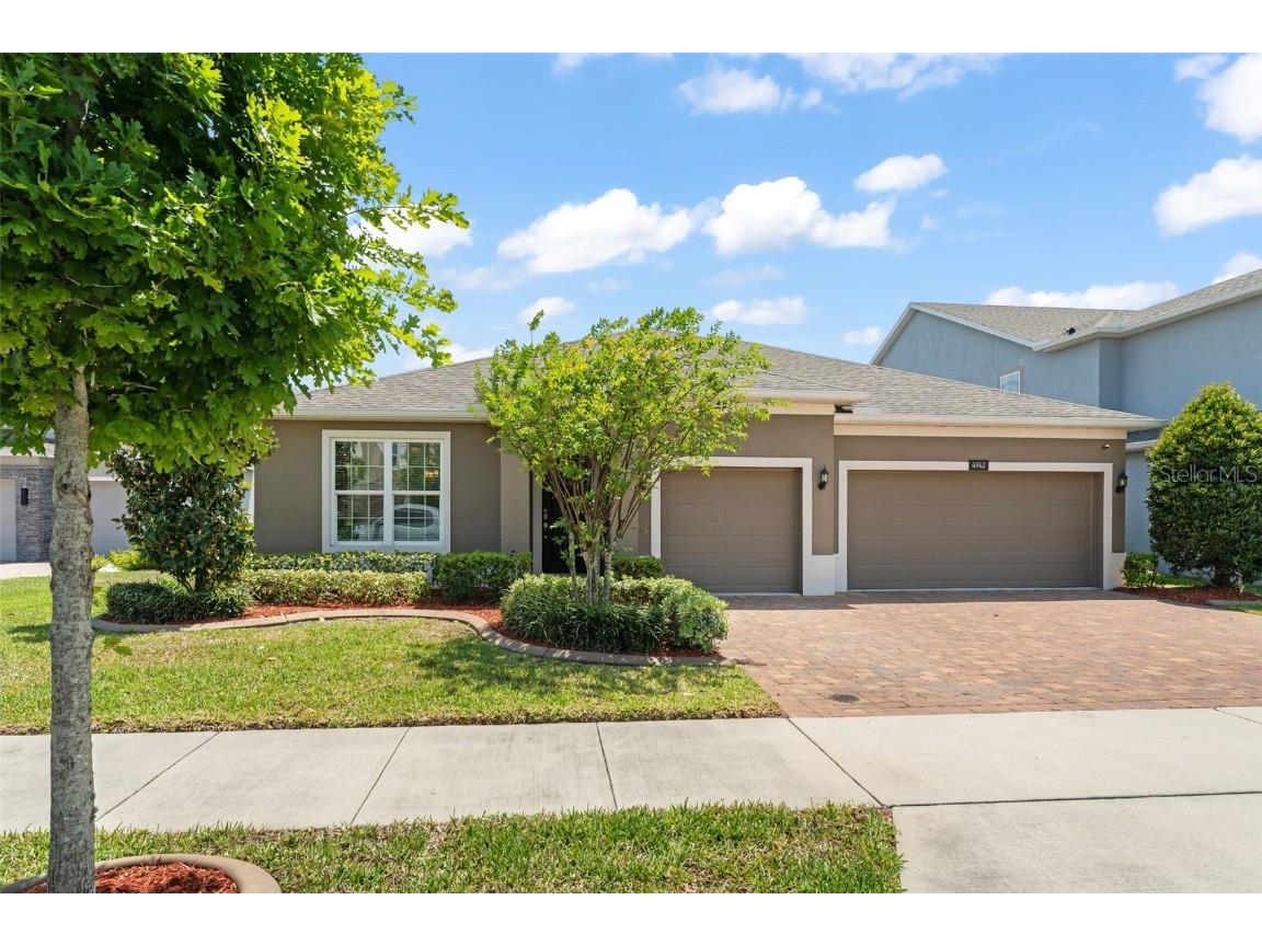 4942 Chase Court Saint Cloud FL 34772 - ALLIGATOR LAKE - CHAIN OF LAKE O6301732 image1