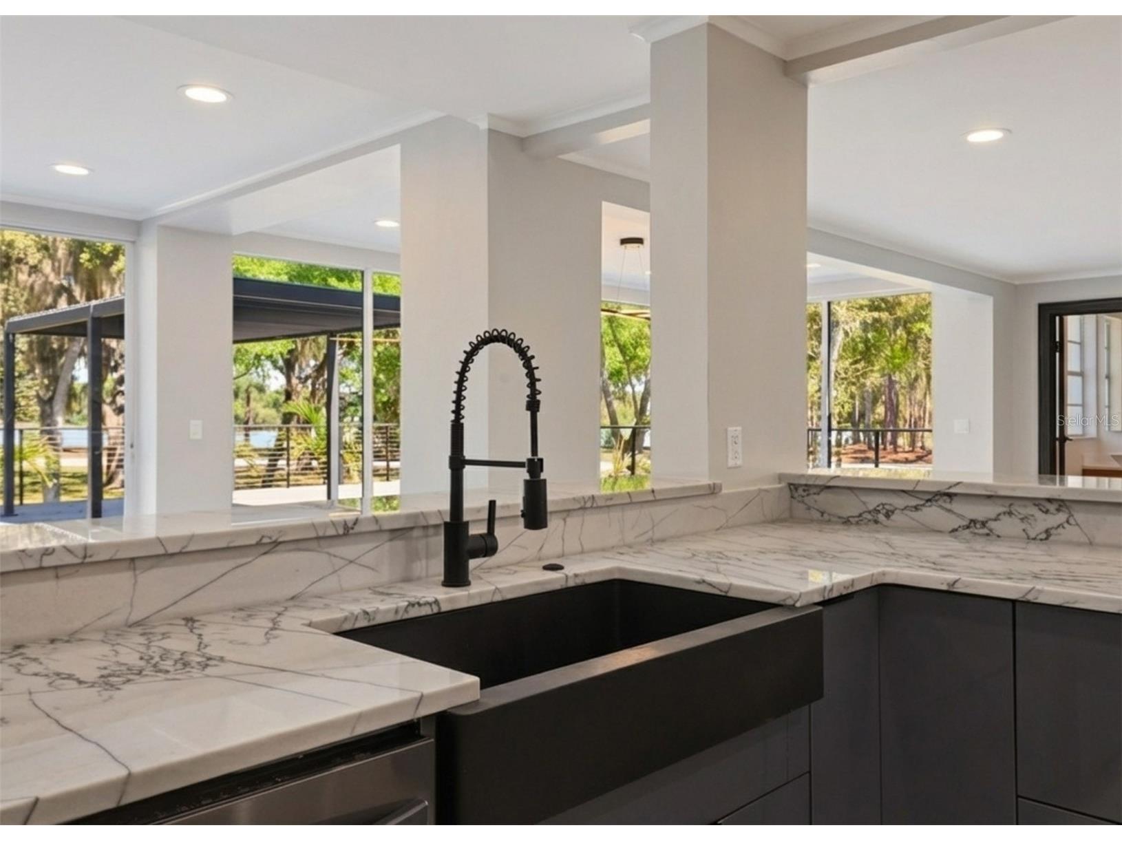 4942 Hubner Circle Sarasota FL 34241 A4686890 image13