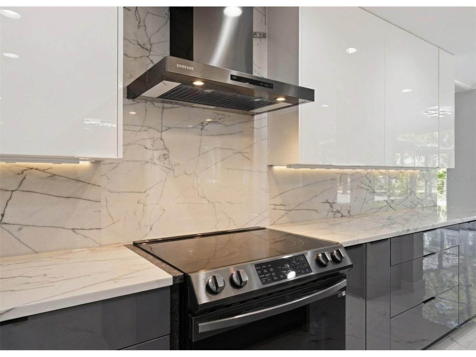 4942 Hubner Circle Sarasota FL 34241 A4686890 image14