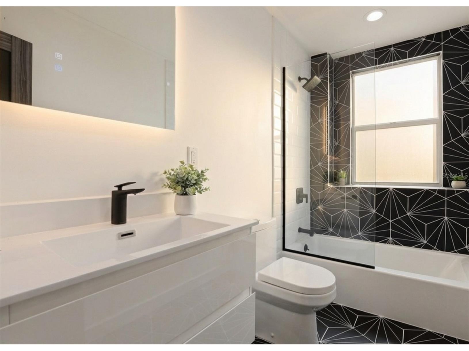 4942 Hubner Circle Sarasota FL 34241 A4686890 image26