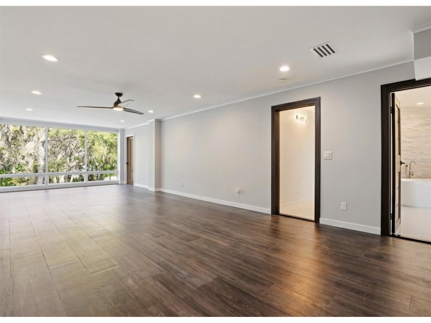 4942 Hubner Circle Sarasota FL 34241 A4686890 image35