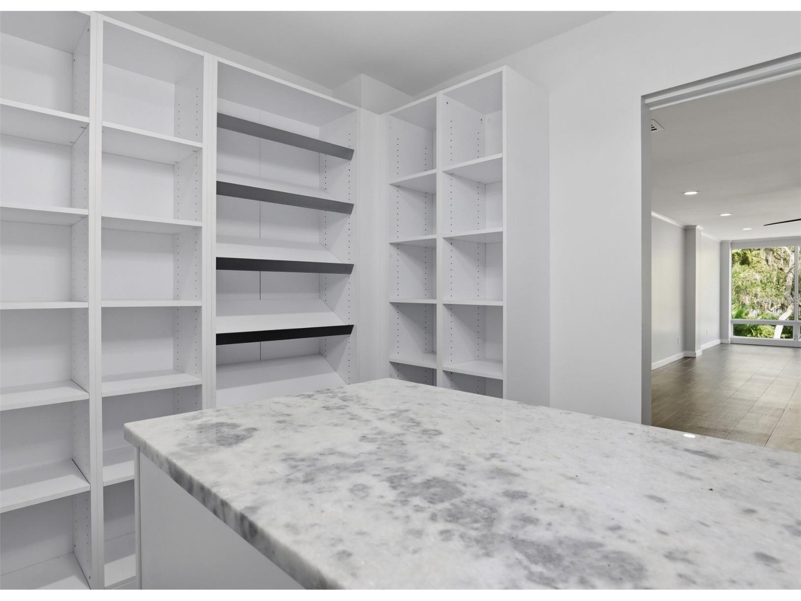 4942 Hubner Circle Sarasota FL 34241 A4686890 image40