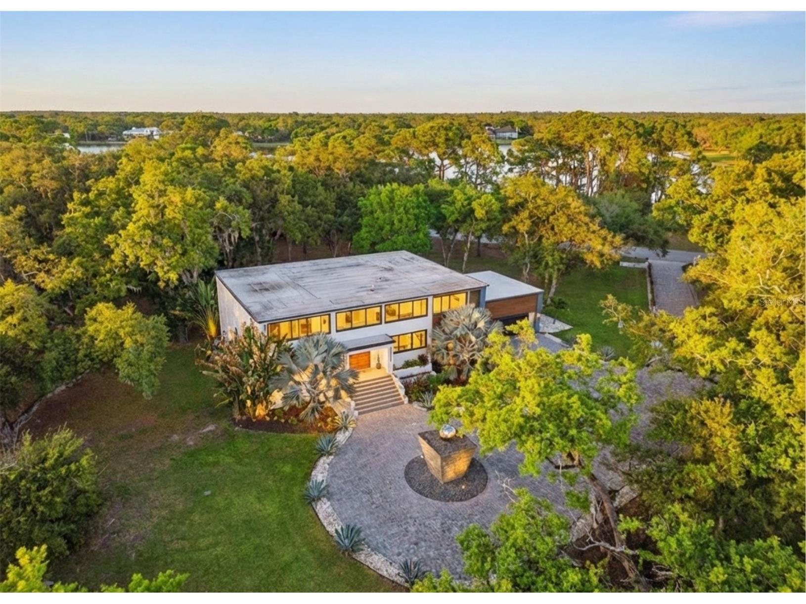 4942 Hubner Circle Sarasota FL 34241 A4686890 image51