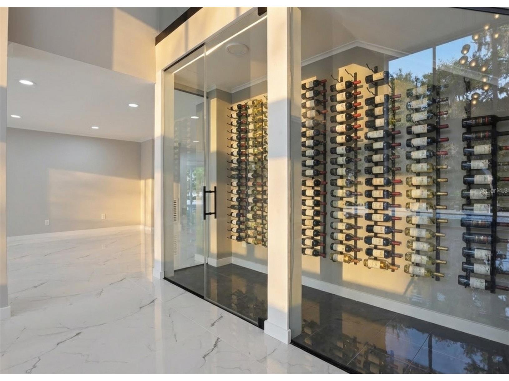 4942 Hubner Circle Sarasota FL 34241 A4686890 image8