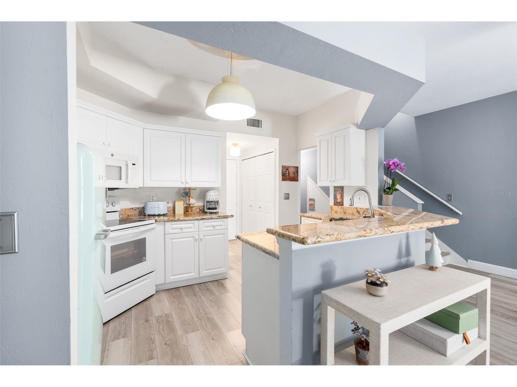 4942 NW 1st Place Gainesville FL 32607 GC537092 image3