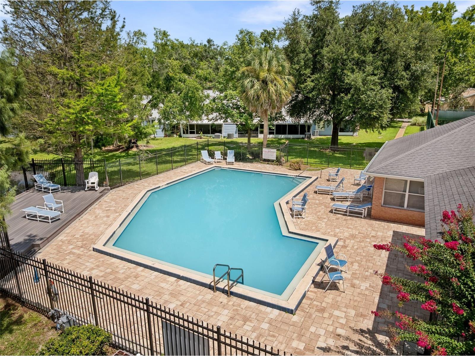 4942 NW 1st Place Gainesville FL 32607 GC537092 image35