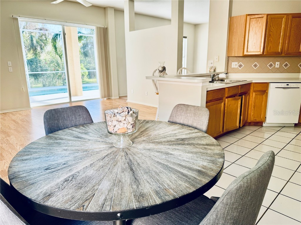 4942 Oldham Street Sarasota FL 34238 TB8367500 image21