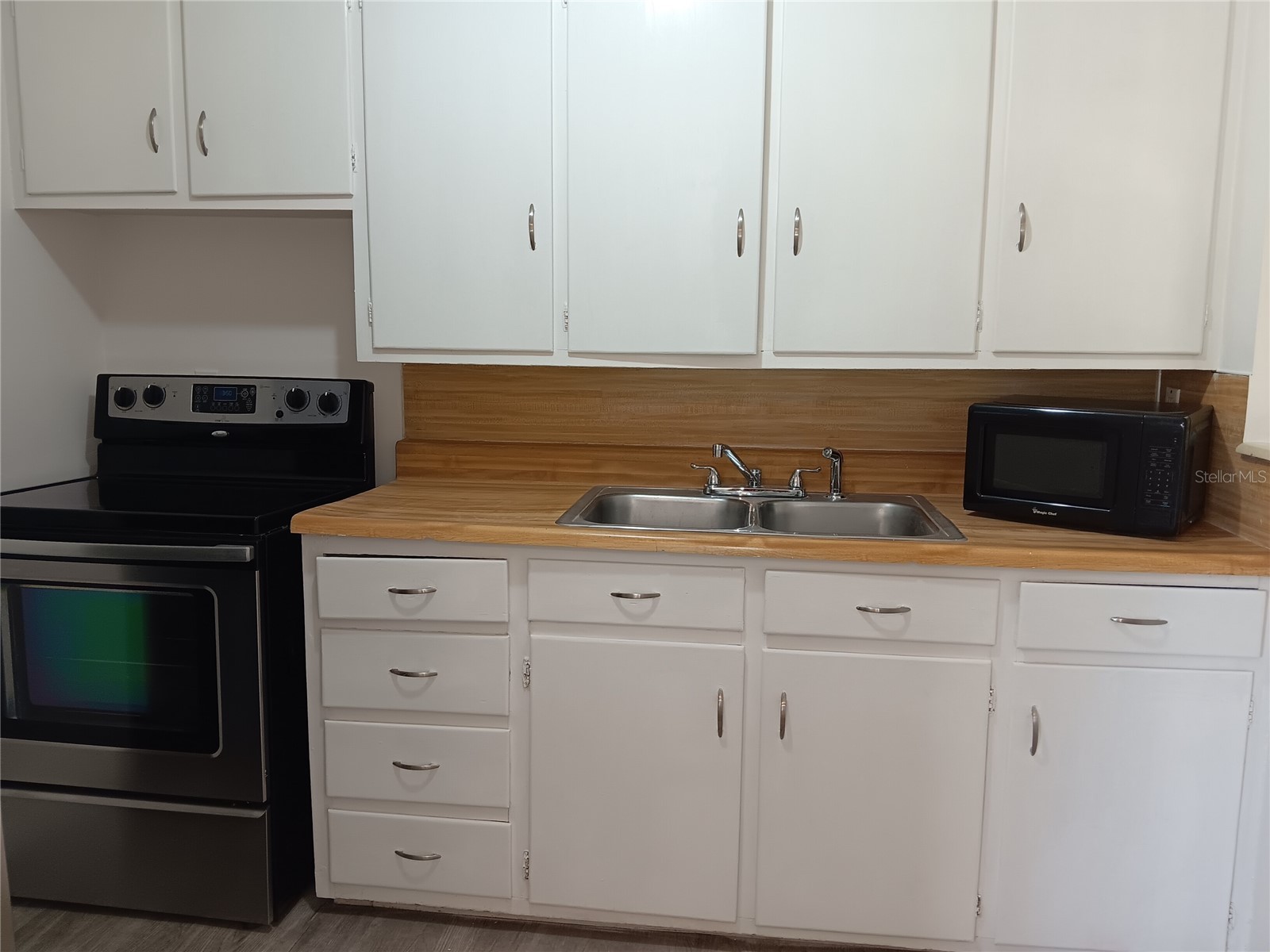 4942 Oxford Avenue N Saint Petersburg FL 33710 TB8484272 image7