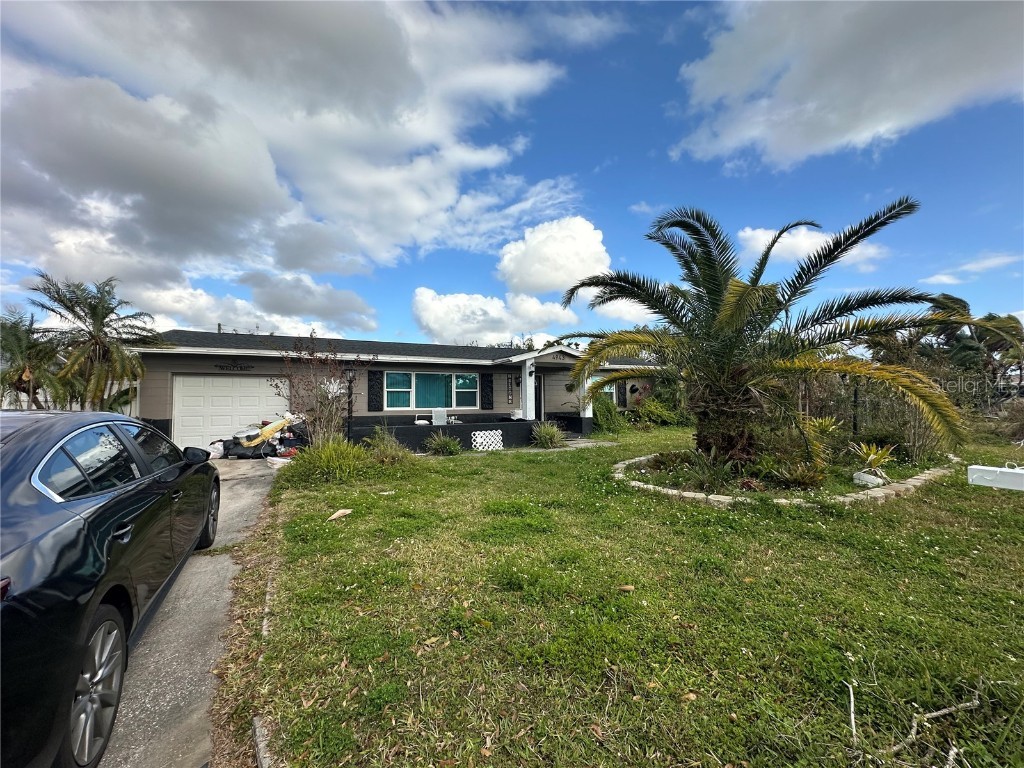 4943 Lake Charles Drive N Kenneth City FL 33709 O6289058 image1