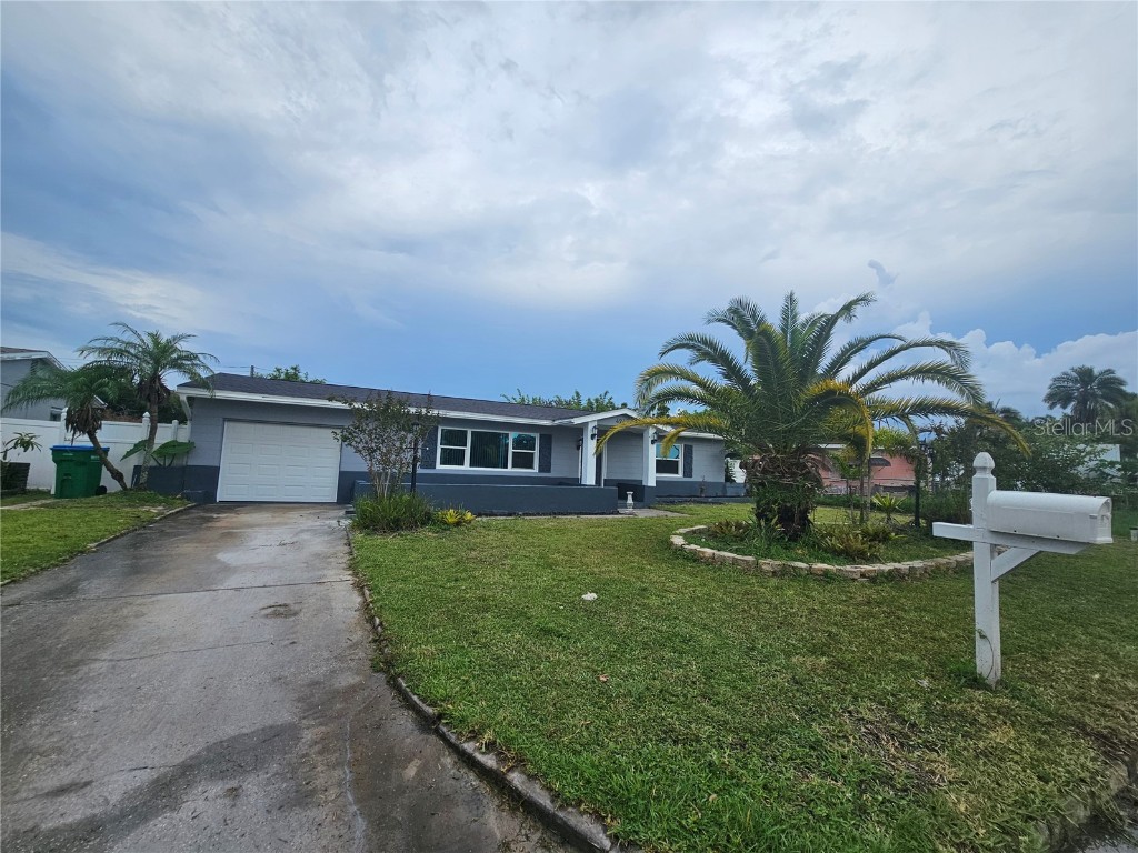 4943 Lake Charles Drive N Kenneth City FL 33709 TB8406565 image1