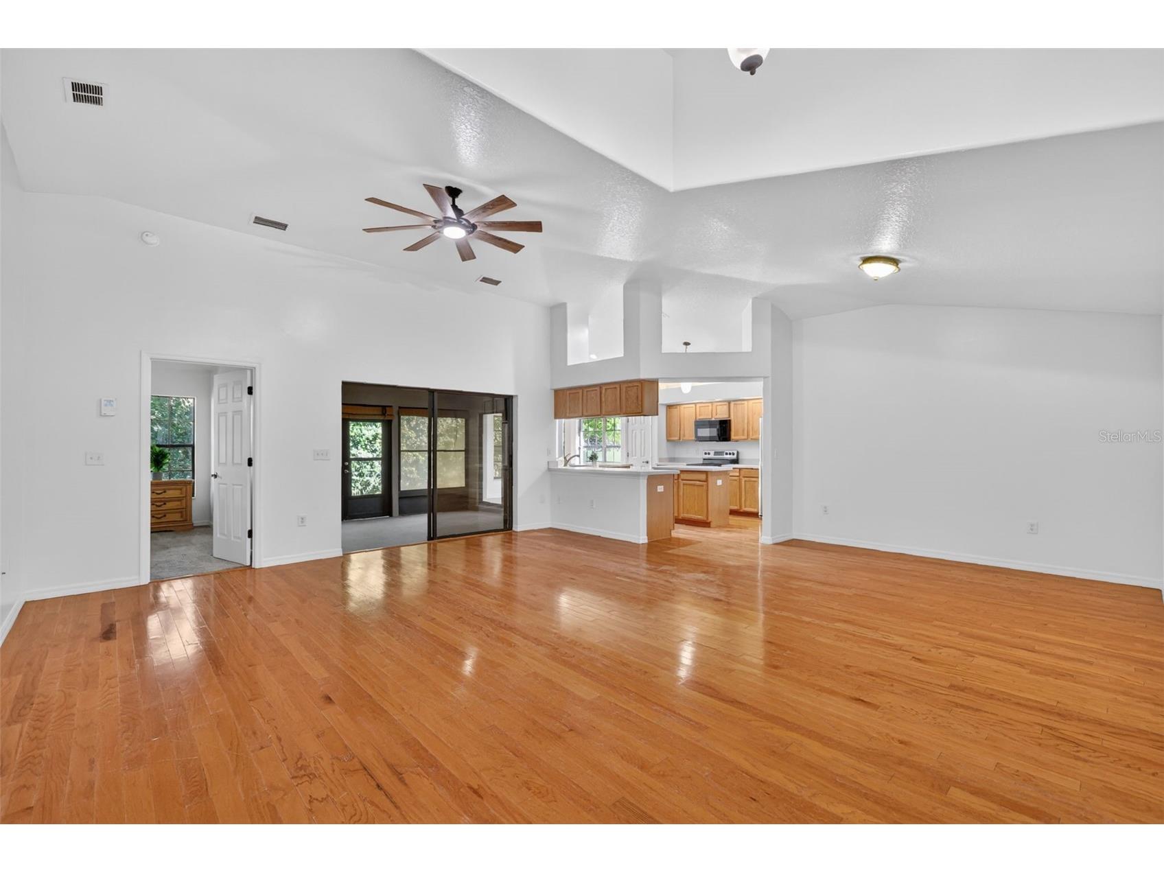 4943 Treasure Cay Road Tavares FL 32778 G5111247 image8