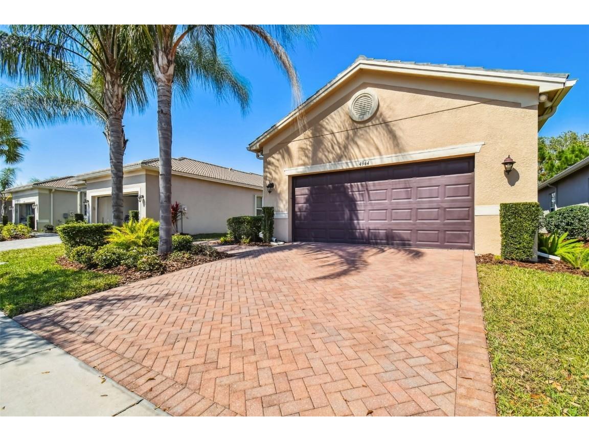 4944 Sandy Glen Way Wimauma FL 33598 TB8333554 image1