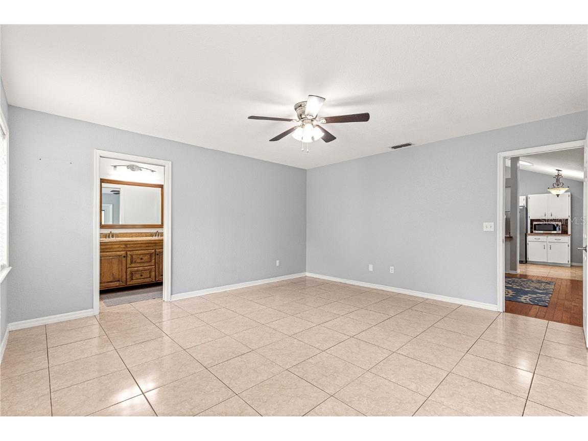 4944 SE 40th Terrace Ocala FL 34480 OM705723 image32