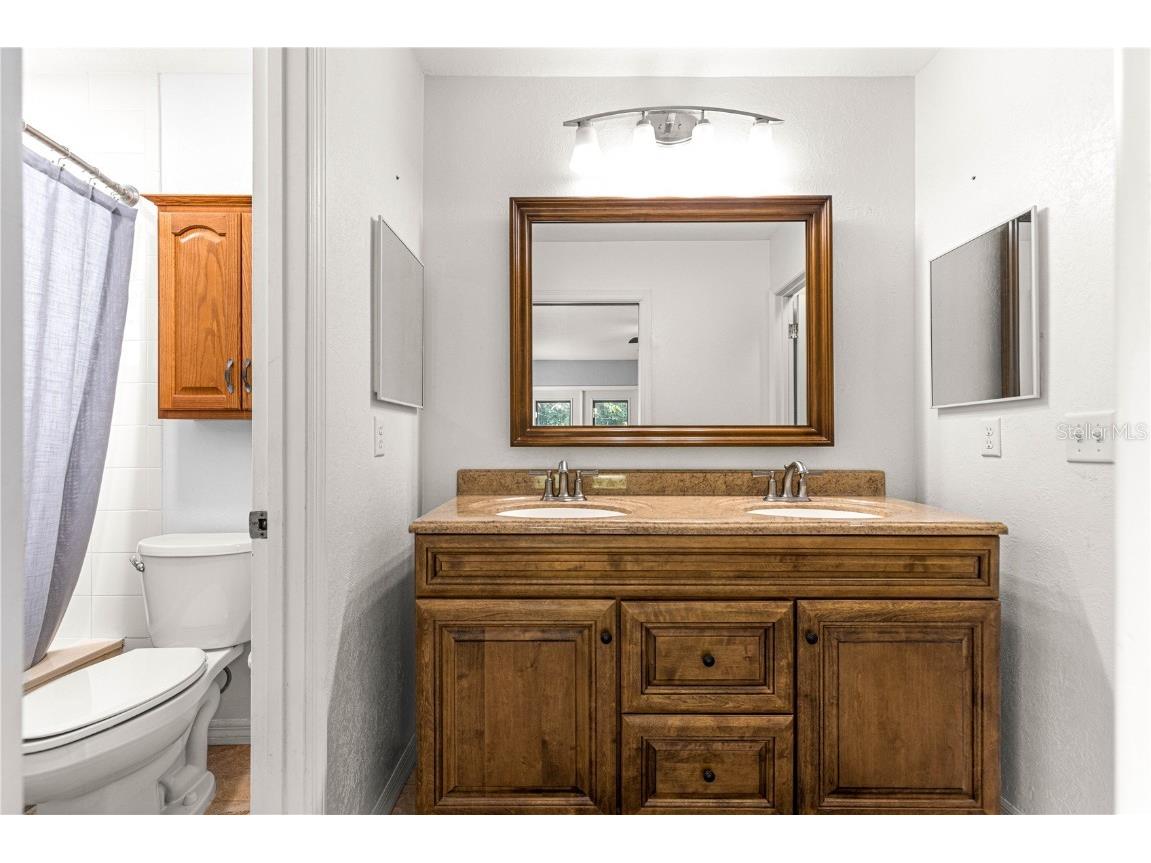 4944 SE 40th Terrace Ocala FL 34480 OM705723 image34