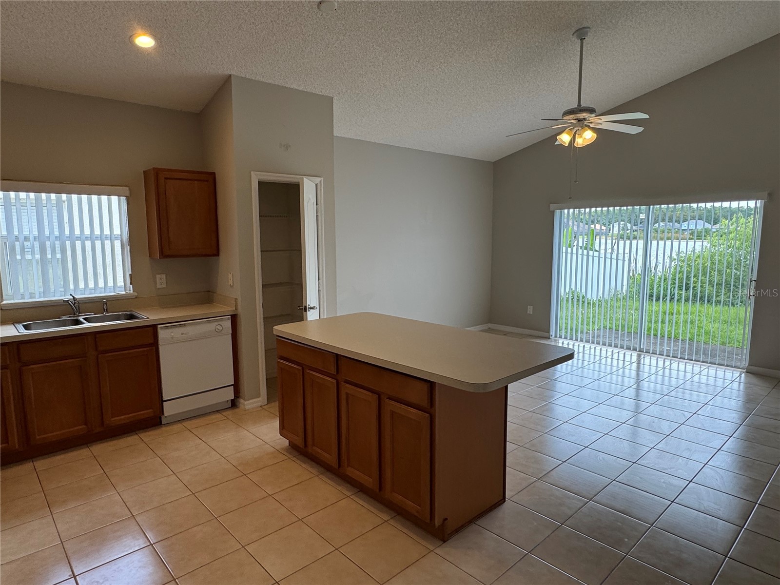 4944 Waterside Pionte Circle Orlando FL 32829 O6414286 image4