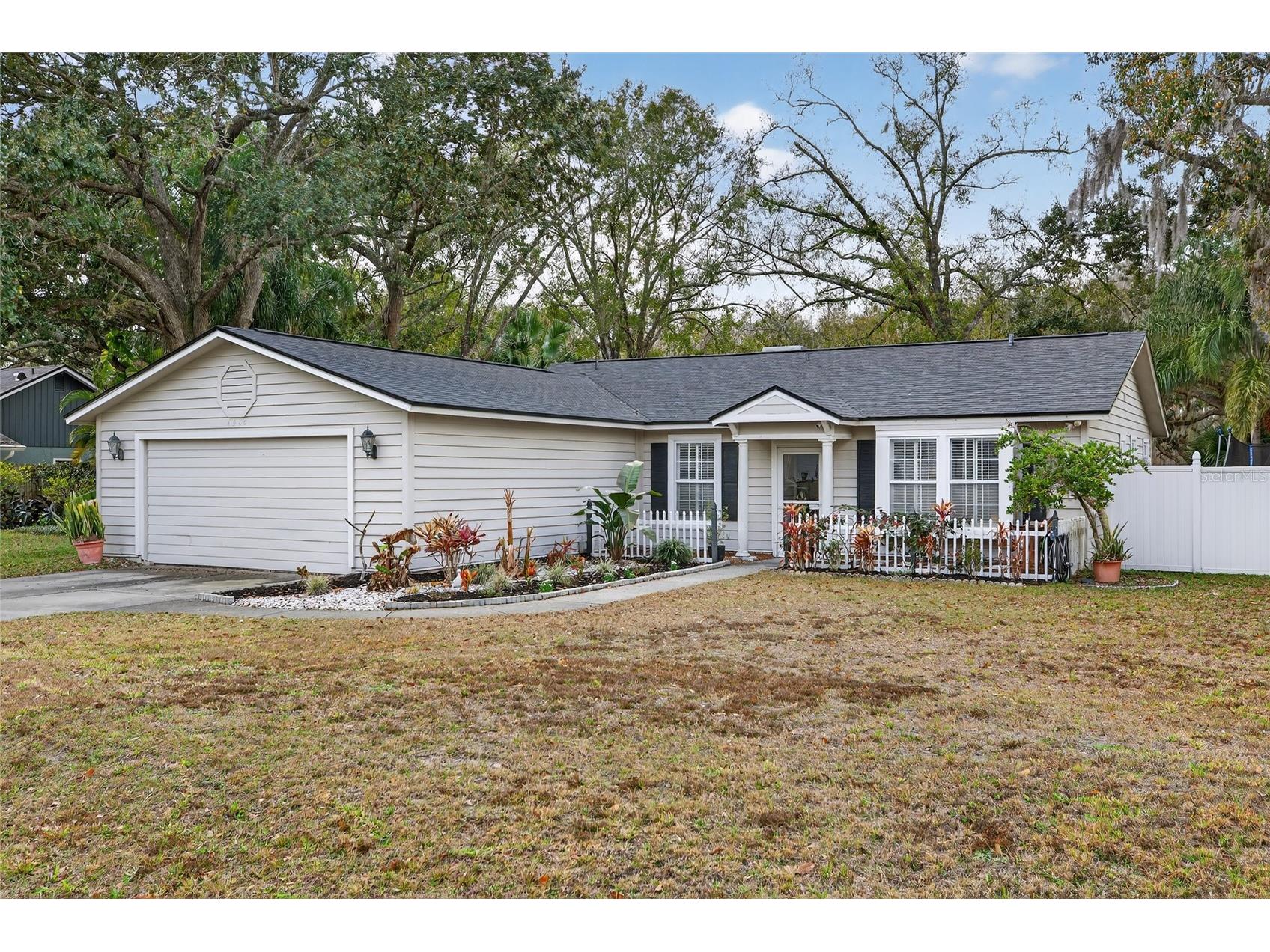 4945 Canterbury Drive Land O Lakes FL 34639 TB8469547 image1