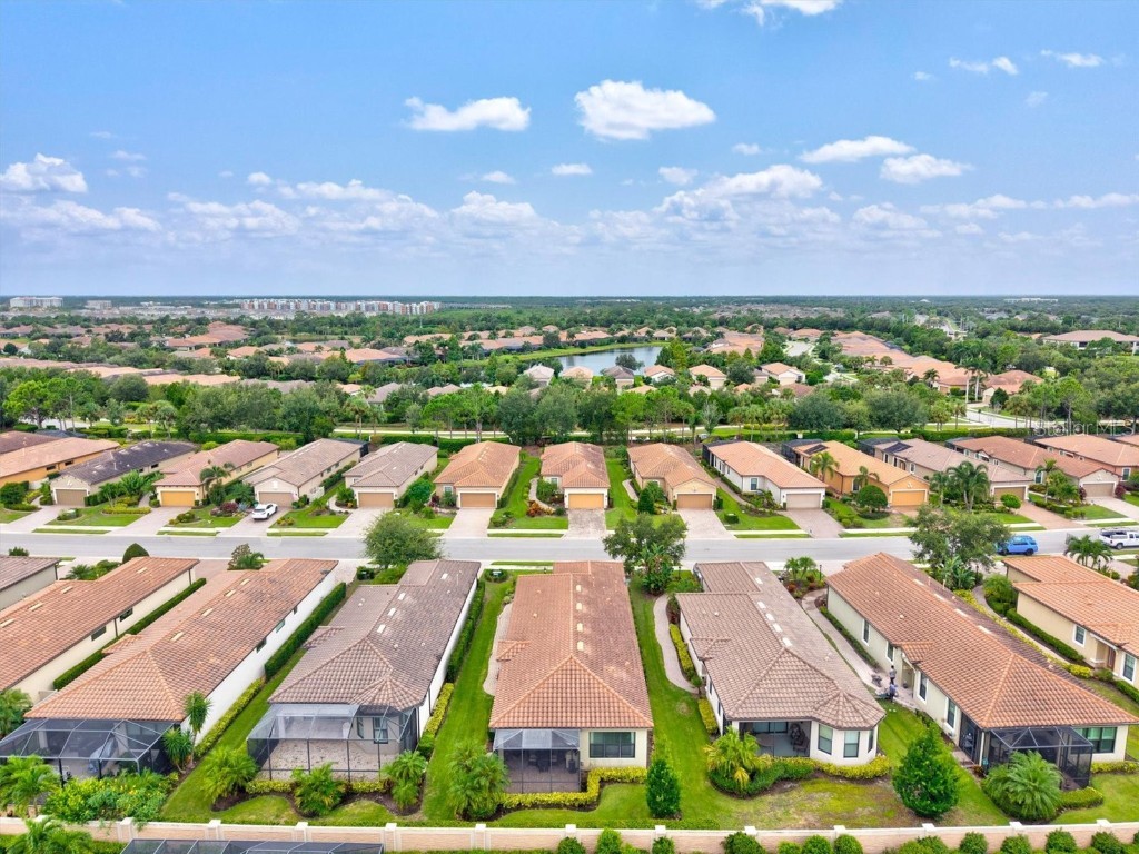 4945 Savona Run Bradenton FL 34211 A4665061 image52