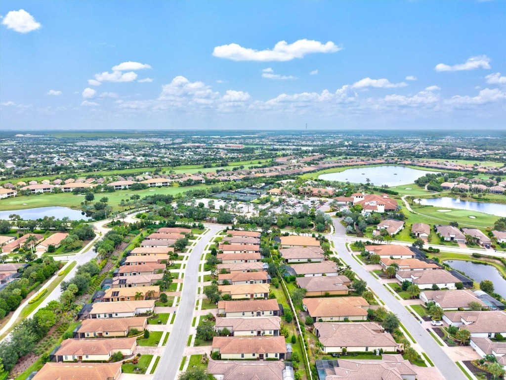 4945 Savona Run Bradenton FL 34211 A4665061 image57