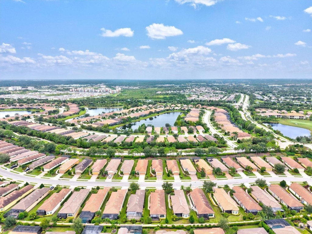 4945 Savona Run Bradenton FL 34211 A4665061 image58