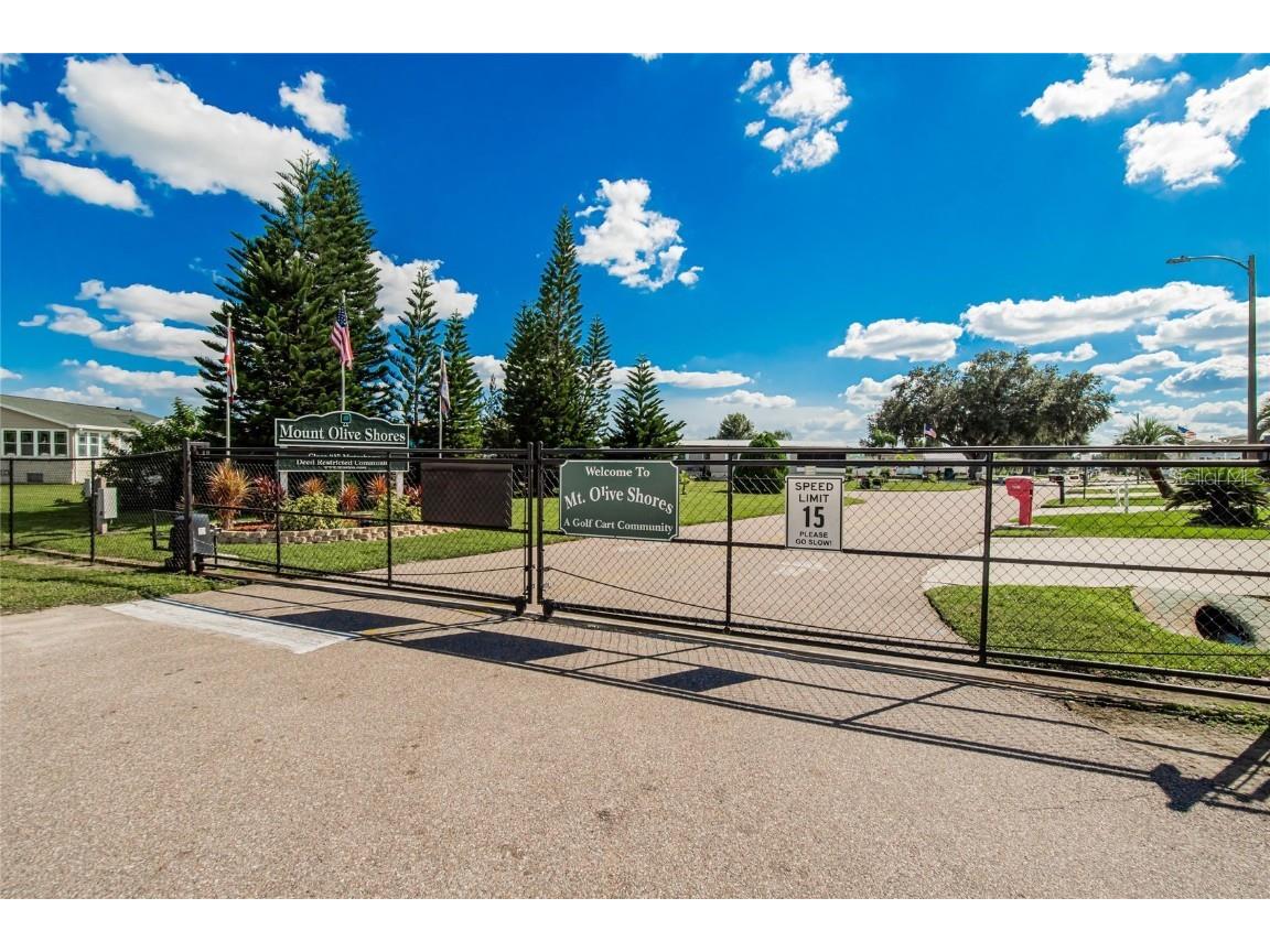 4945 Shore Line Dr Polk City FL 33868 L4956694 image56