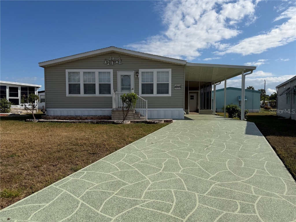 4946 Blanco Drive Zephyrhills FL 33541 TB8354201 image1