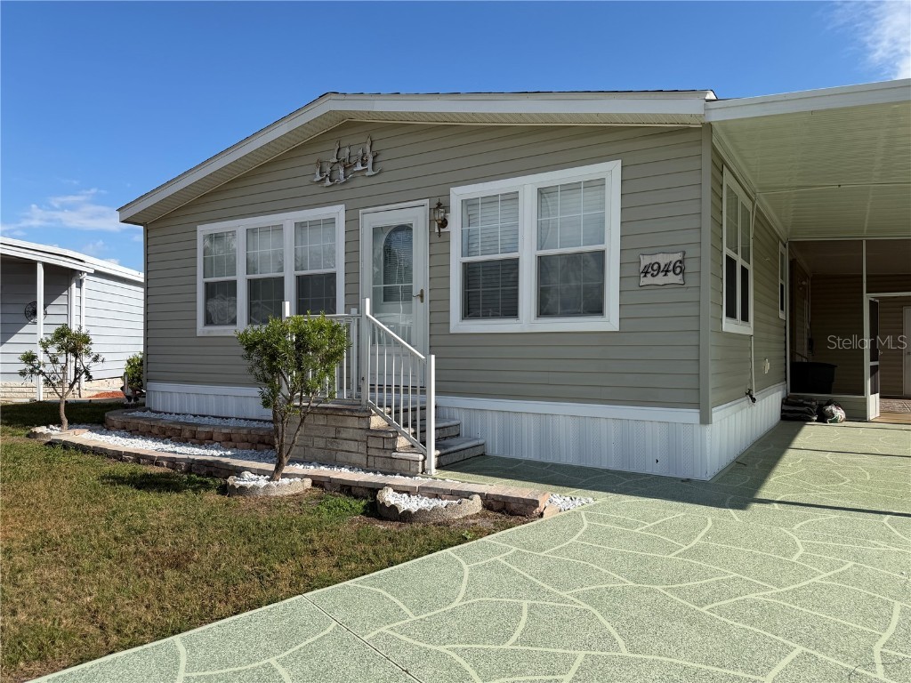 4946 Blanco Drive Zephyrhills FL 33541 TB8354201 image2