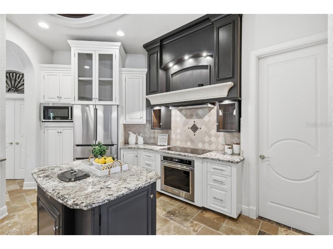 4946 Brywill Circle Sarasota FL 34234 A4670935 image14