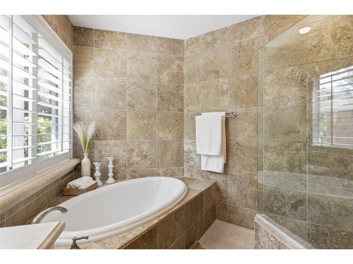 4946 Brywill Circle Sarasota FL 34234 A4670935 image25