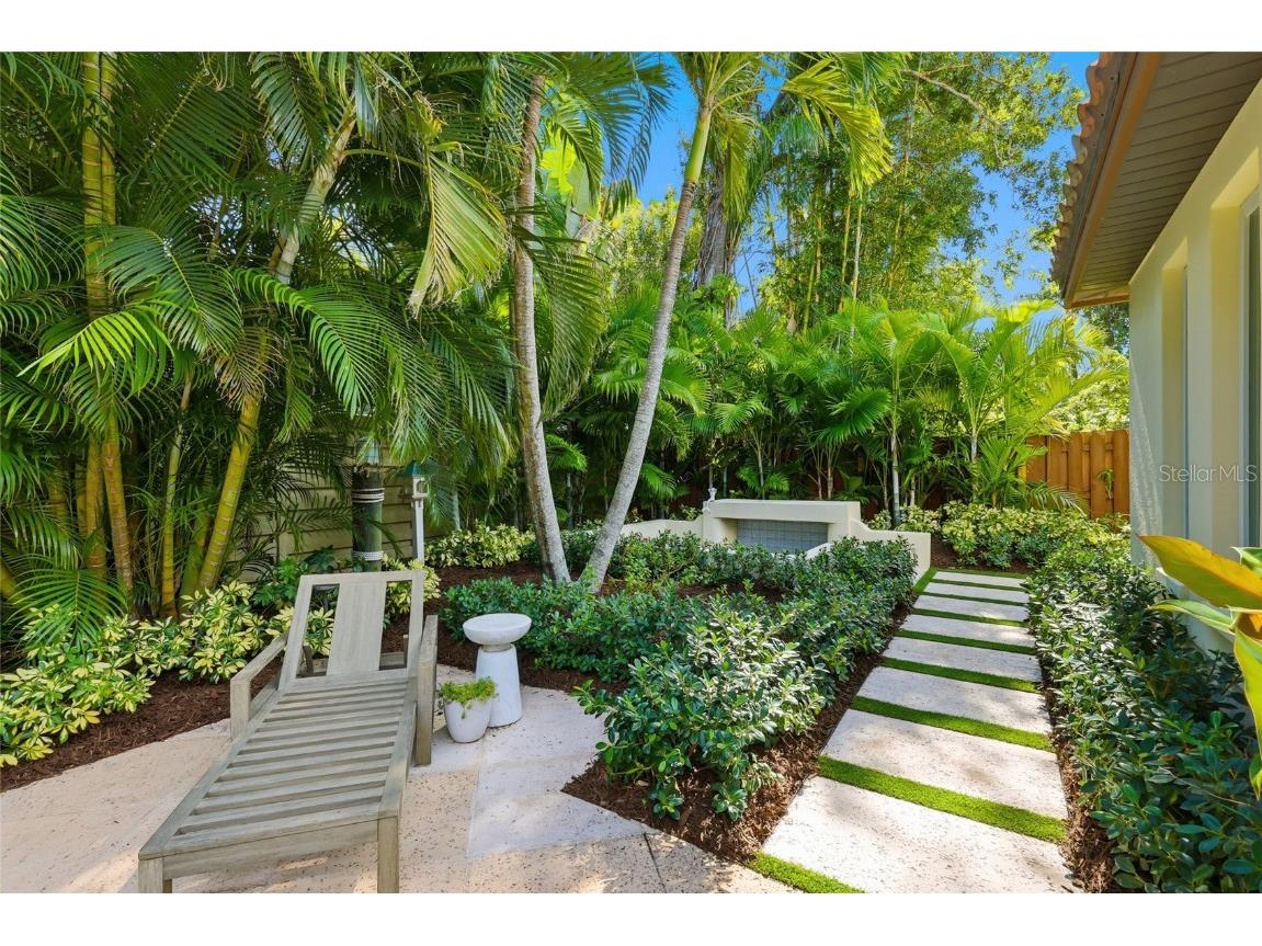 4946 Brywill Circle Sarasota FL 34234 A4670935 image43