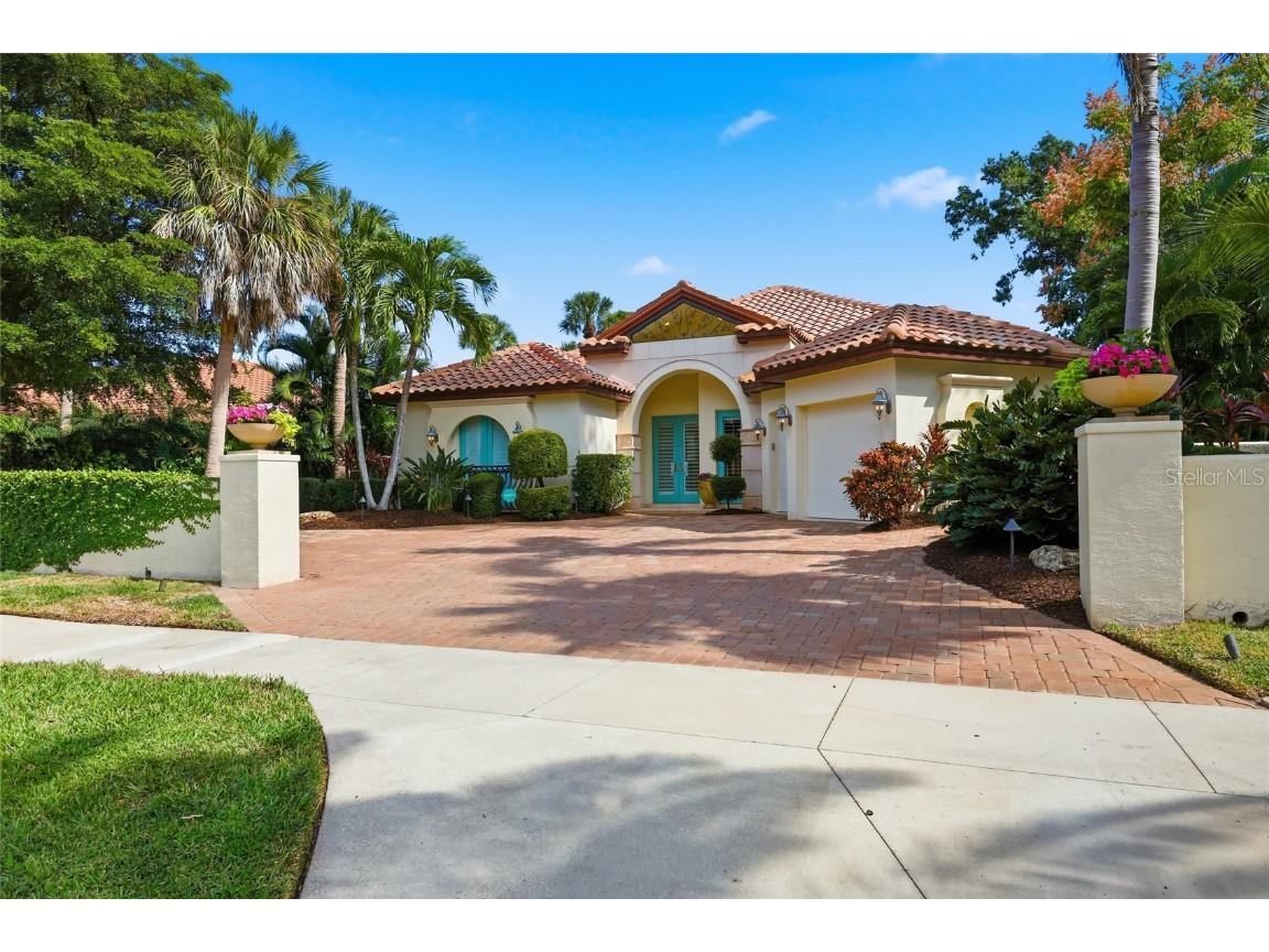 4946 Brywill Circle Sarasota FL 34234 A4670935 image46