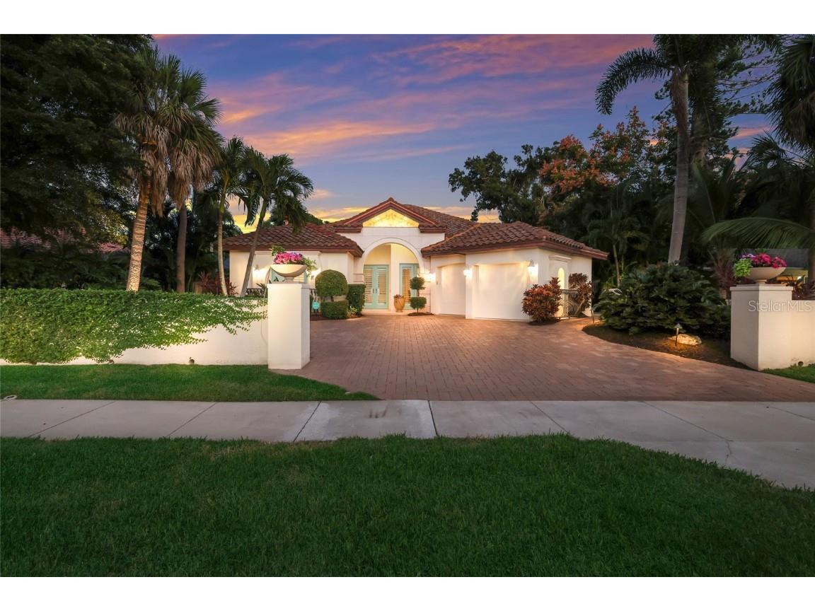 4946 Brywill Circle Sarasota FL 34234 A4670935 image52