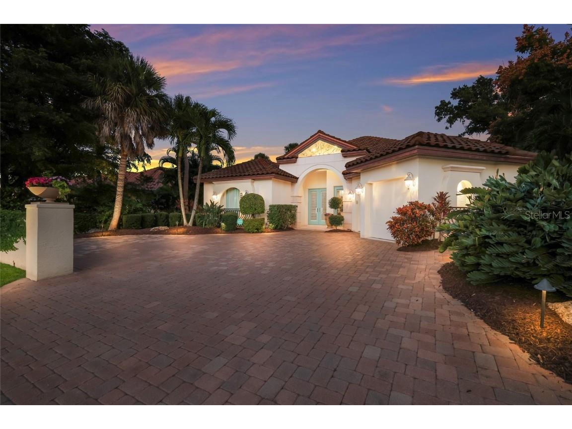 4946 Brywill Circle Sarasota FL 34234 A4670935 image54