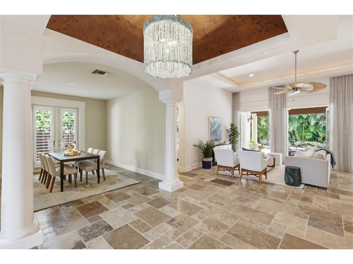 4946 Brywill Circle Sarasota FL 34234 A4670935 image8