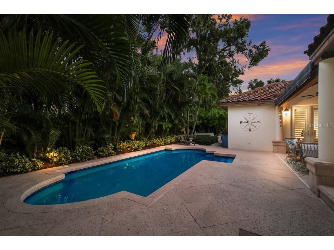 4946 Brywill Circle Sarasota FL 34234 A4670935 image93