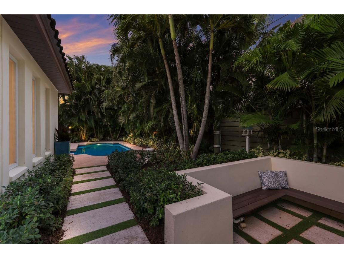 4946 Brywill Circle Sarasota FL 34234 A4670935 image95