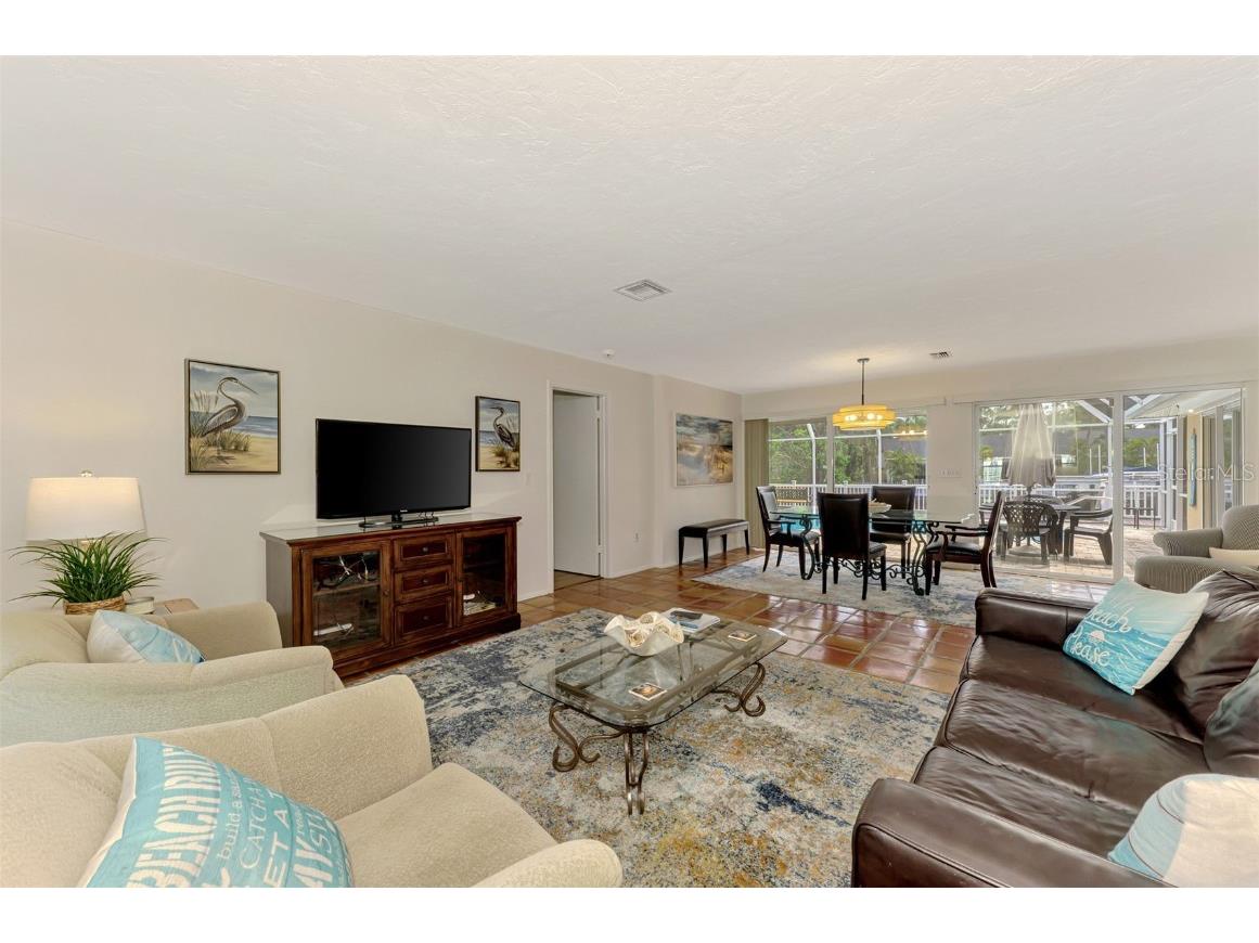 4946 Commonwealth Drive Sarasota FL 34242 A4657231 image12