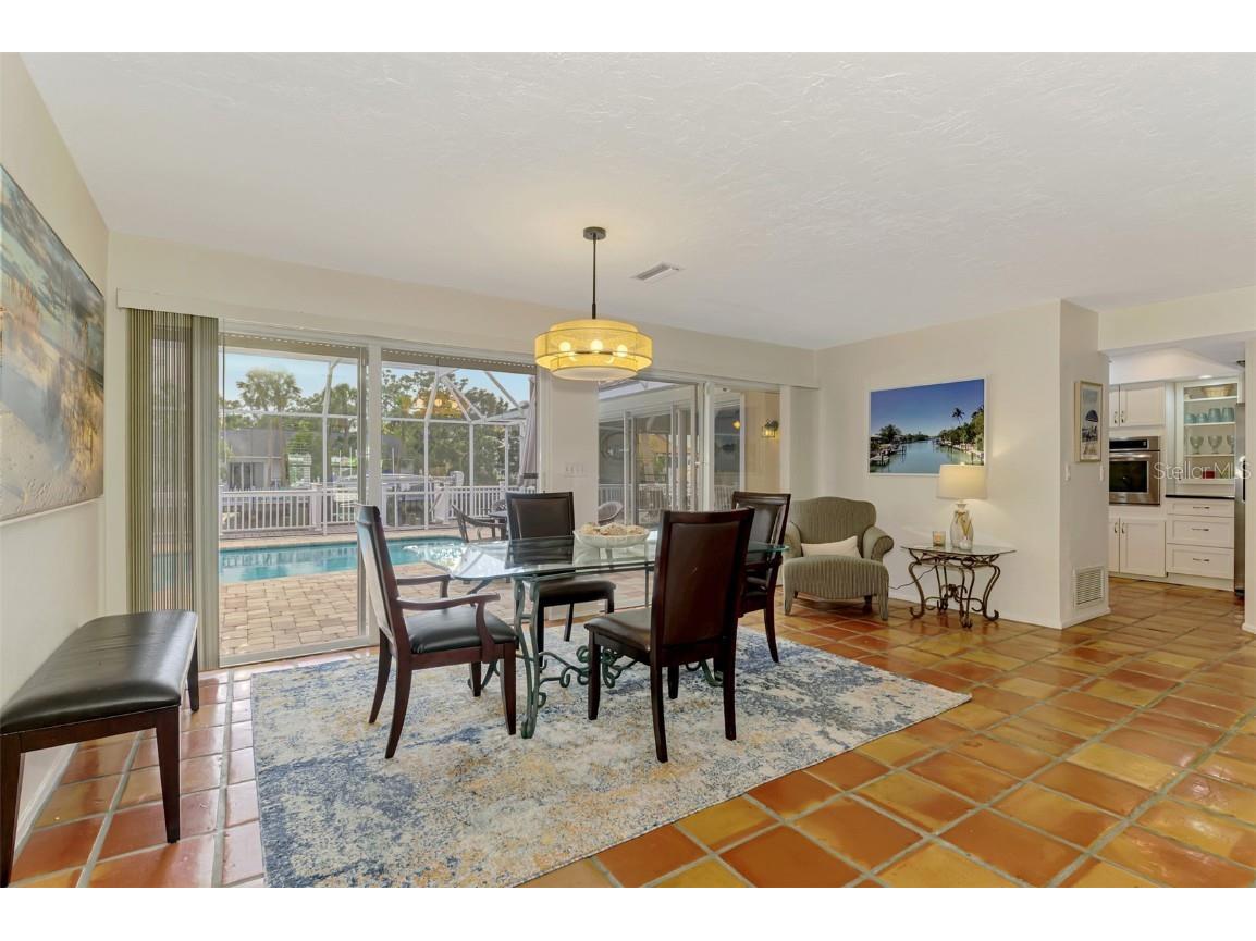 4946 Commonwealth Drive Sarasota FL 34242 A4657231 image14