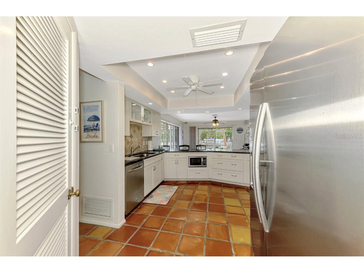 4946 Commonwealth Drive Sarasota FL 34242 A4657231 image17