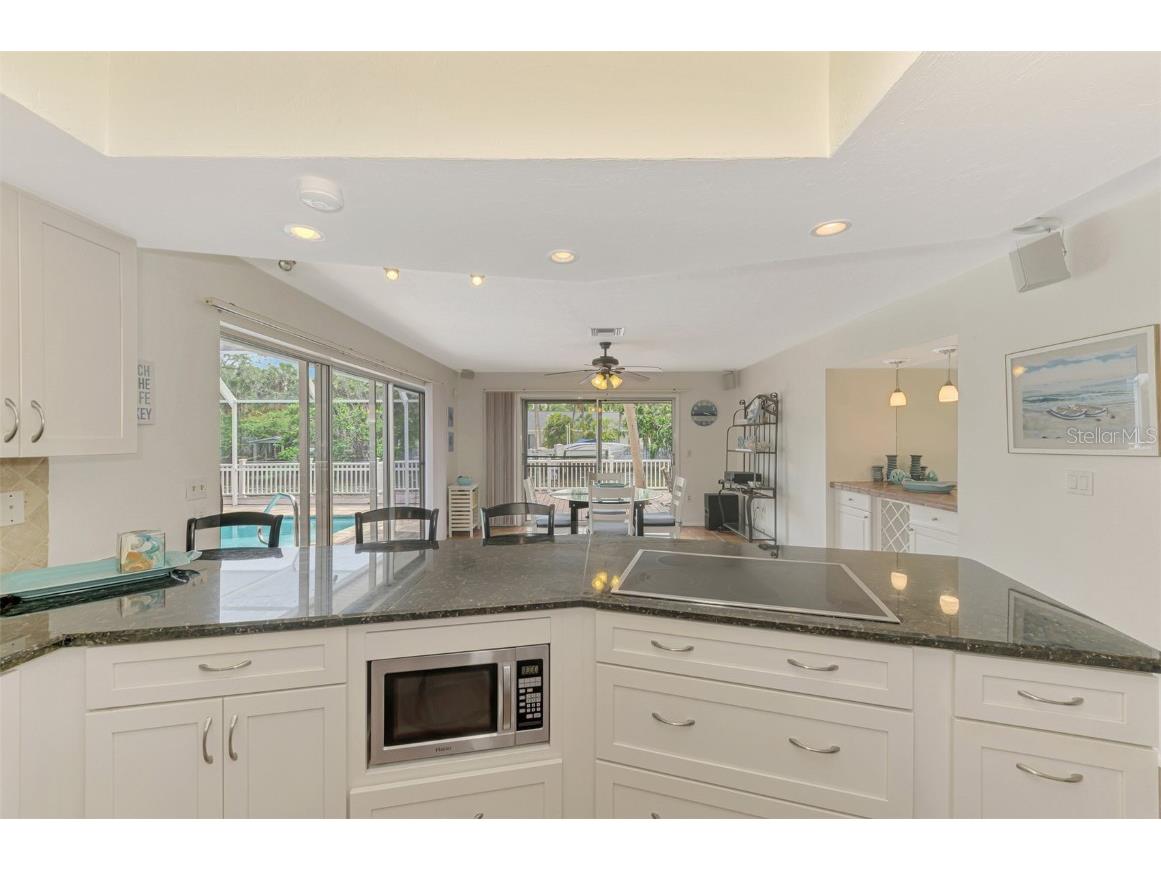 4946 Commonwealth Drive Sarasota FL 34242 A4657231 image25