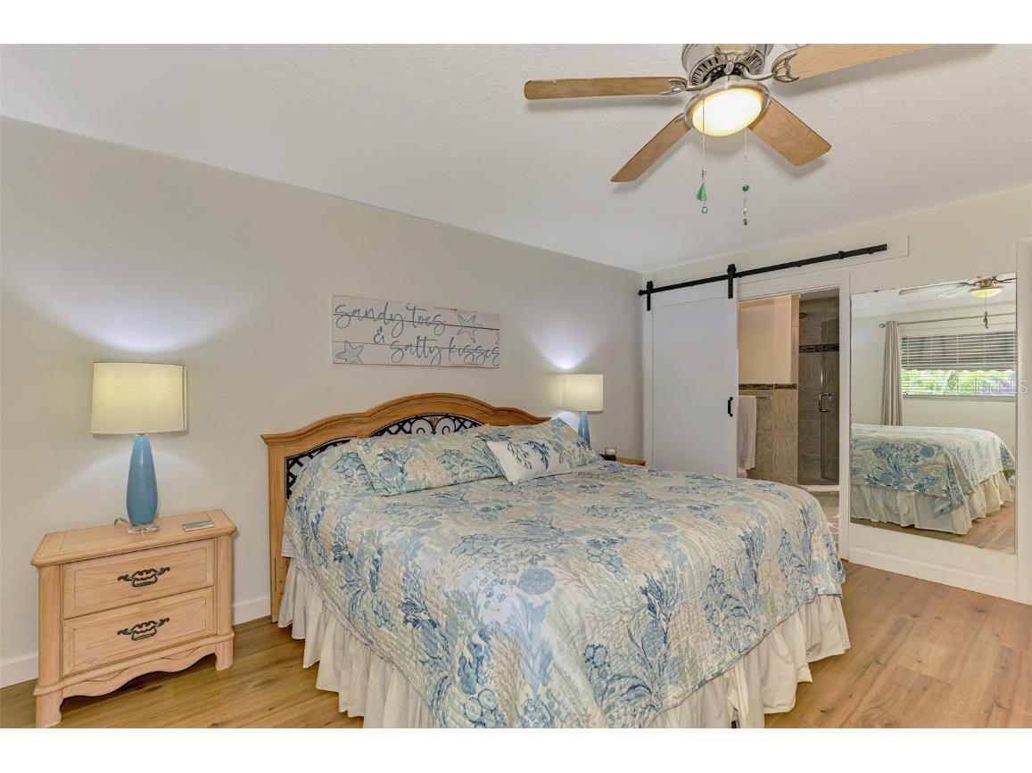 4946 Commonwealth Drive Sarasota FL 34242 A4657231 image32