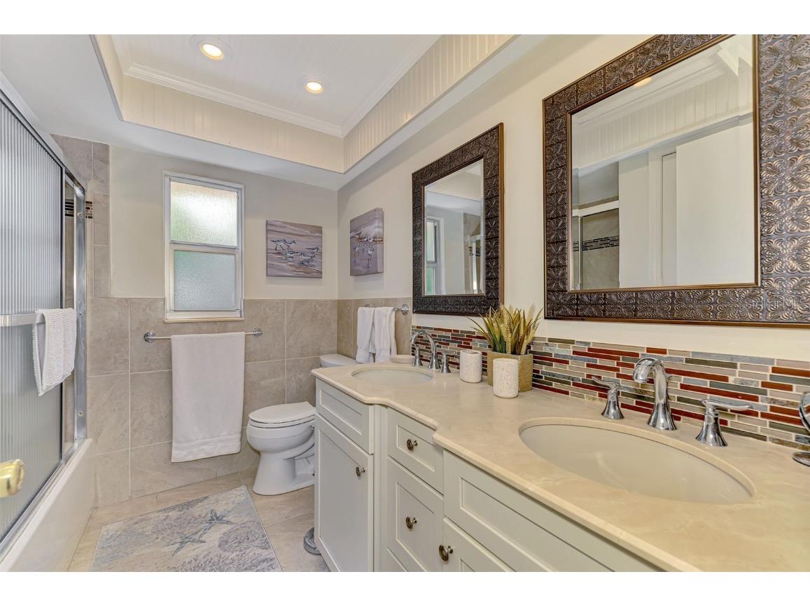 4946 Commonwealth Drive Sarasota FL 34242 A4657231 image40