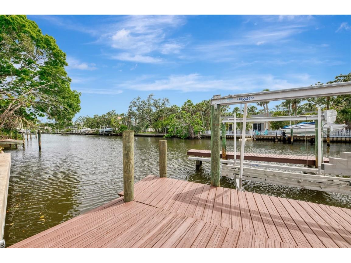 4946 Commonwealth Drive Sarasota FL 34242 A4657231 image52