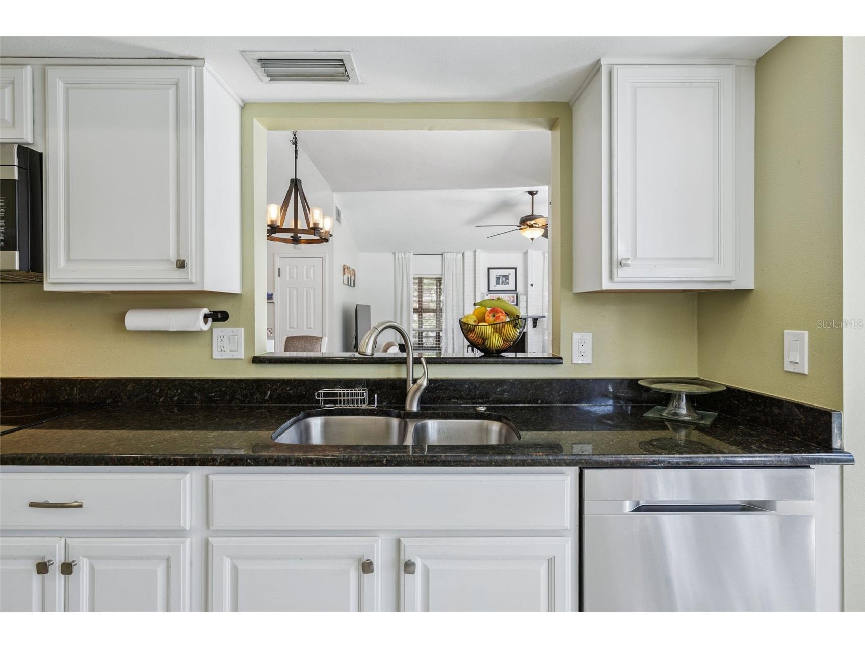 4946 Samoa Circle #4C Orlando FL 32808 O6399436 image14