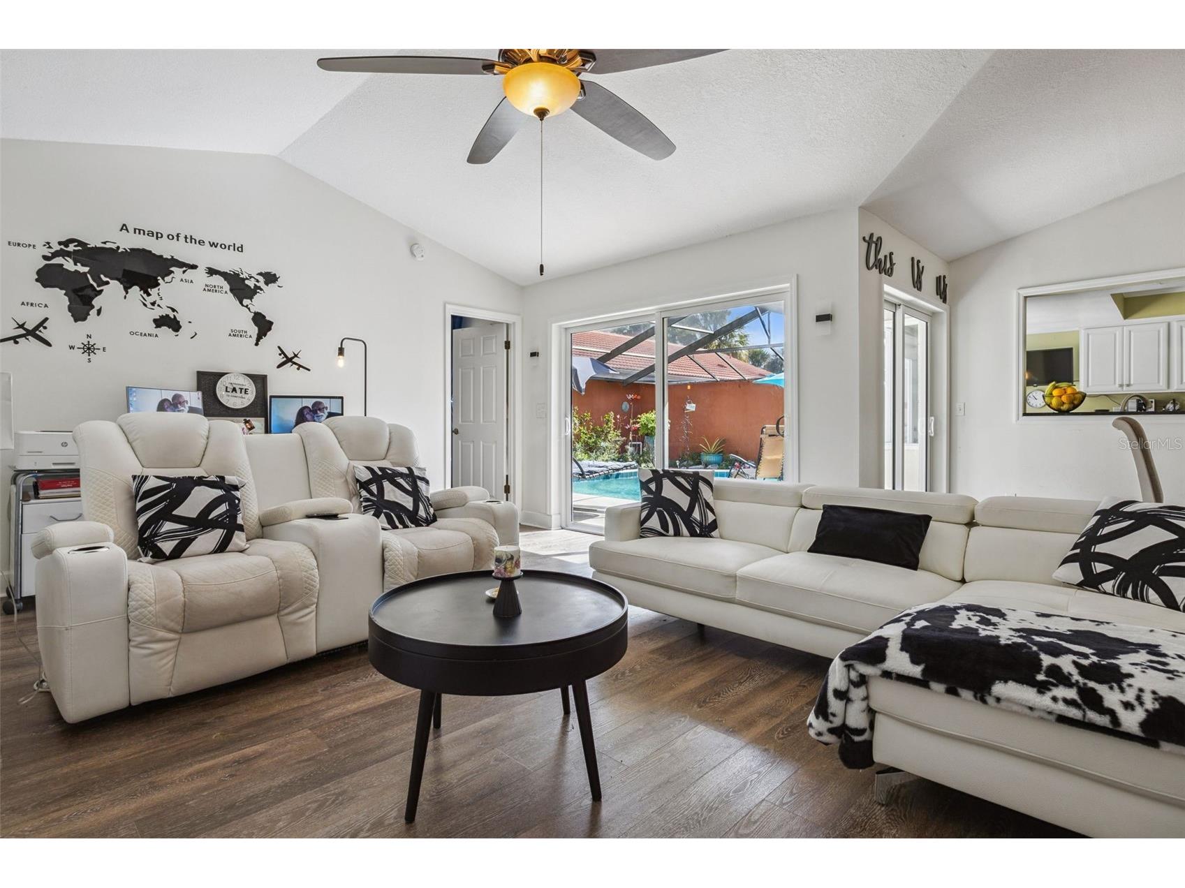 4946 Samoa Circle #4C Orlando FL 32808 O6399436 image4