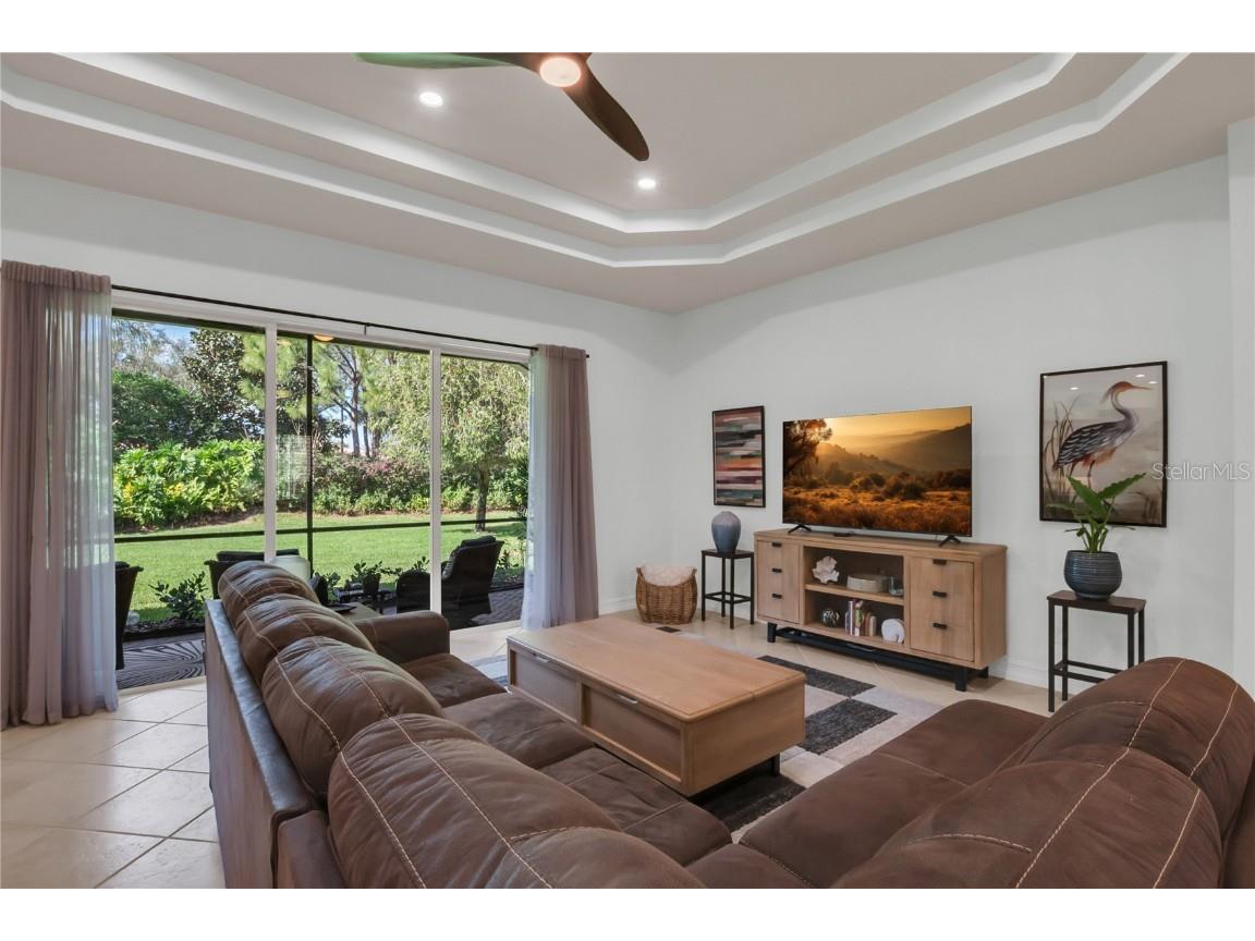 4946 Sapphire Sound Drive Wimauma FL 33598 TB8350046 image7