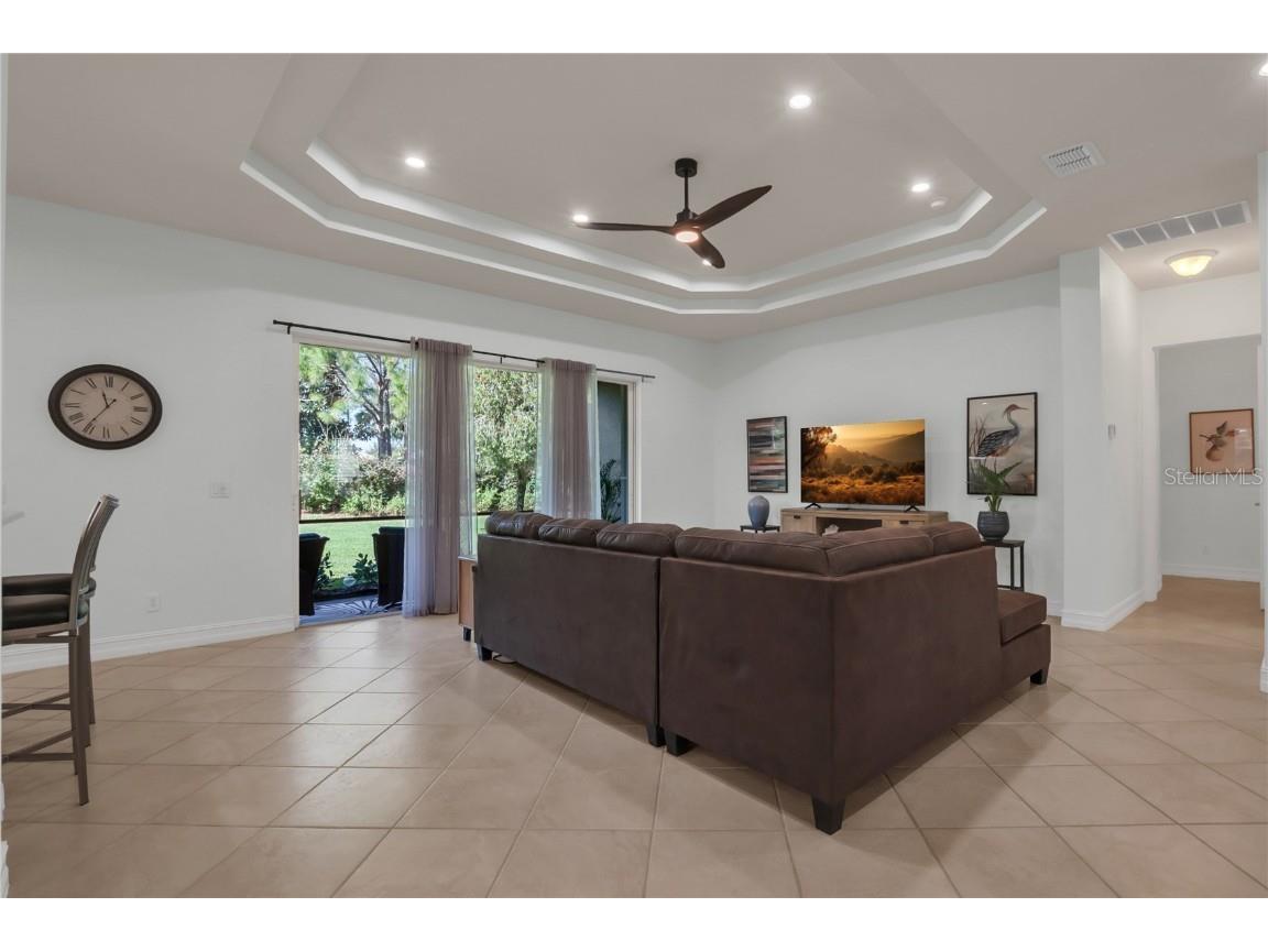 4946 Sapphire Sound Drive Wimauma FL 33598 TB8350046 image9