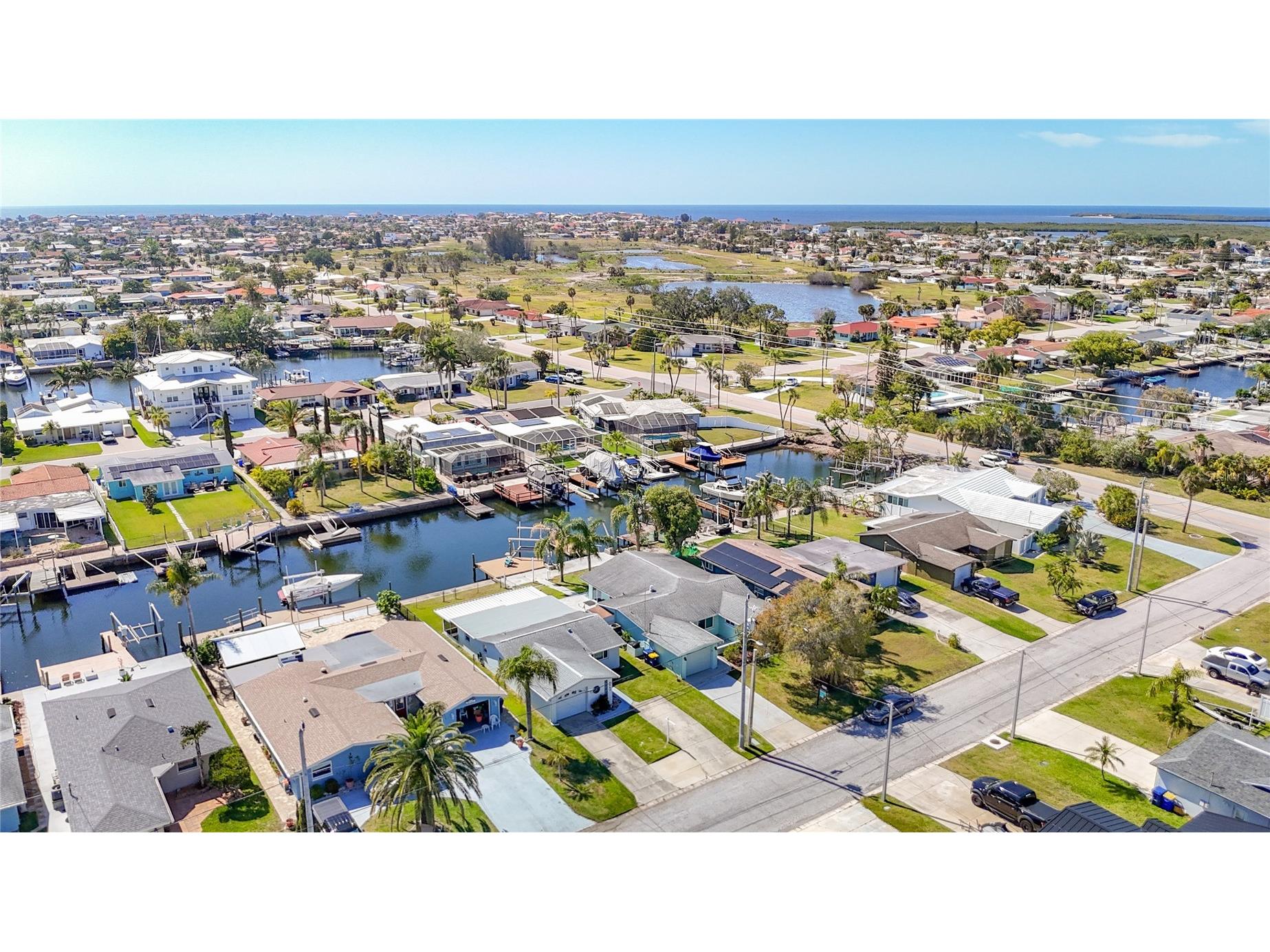 4947 Blue Heron Drive New Port Richey FL 34652 TB8482309 image4