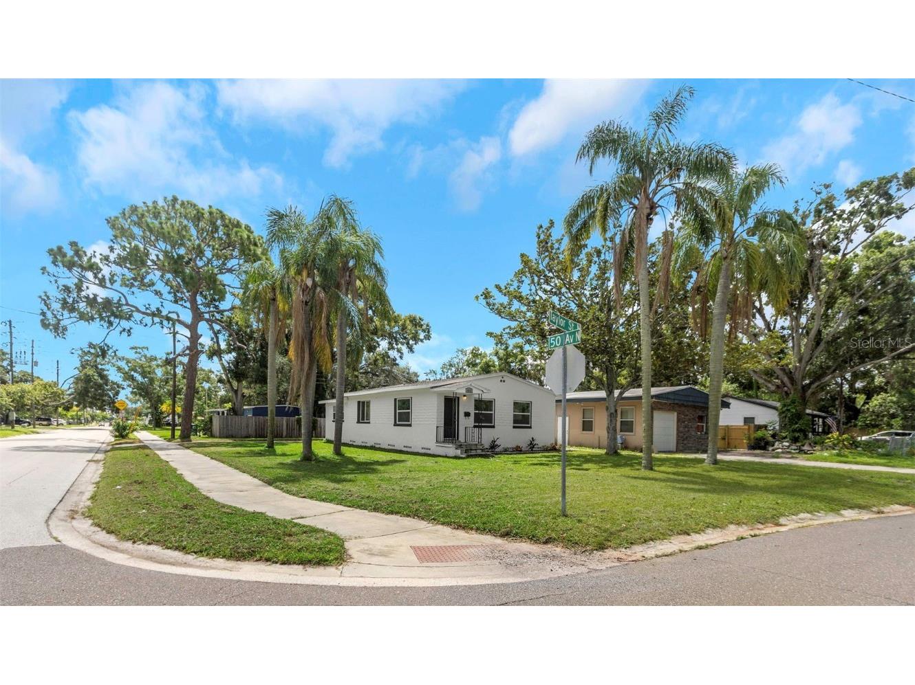 4947 Taylor Street N Saint Petersburg FL 33714 TB8407560 image1