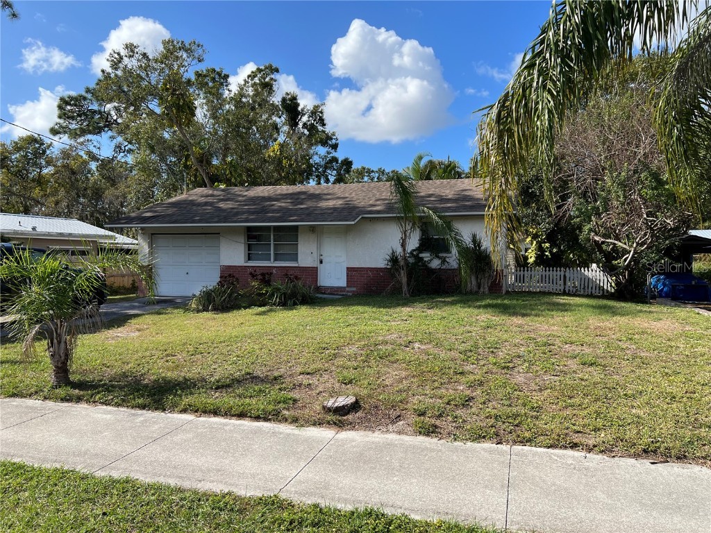 4948 Mcintosh Sarasota FL 34233 A4592221 image1